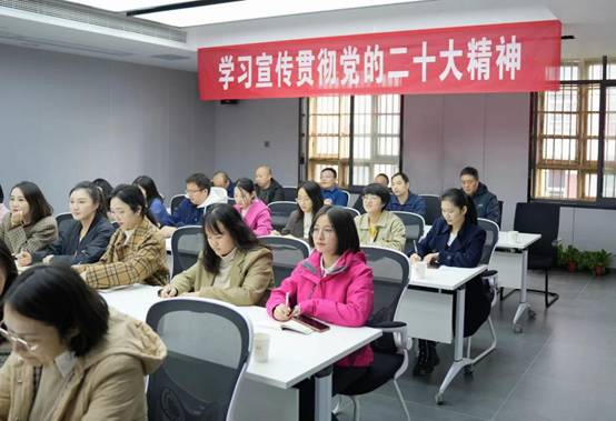 https://news.hnu.edu.cn/__local/C/86/B2/20DB431F55521305A29BFA75316_4B29888D_17B43.png
